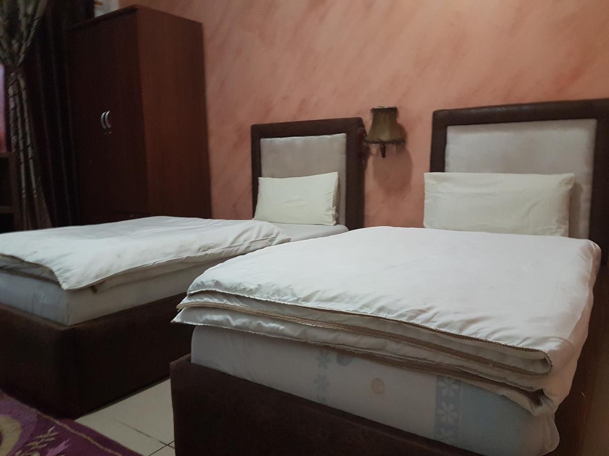 Novo Hotel บราซซาวิล ภายนอก รูปภาพ